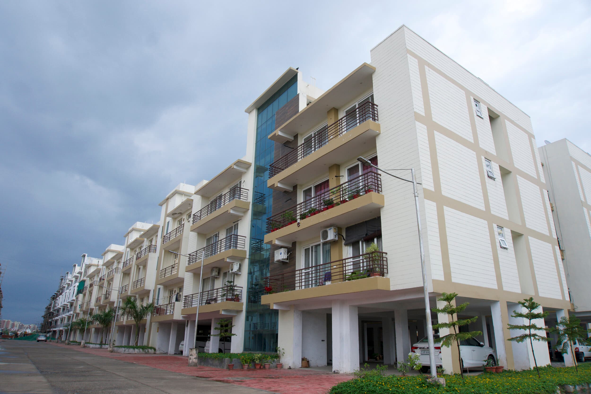 S+4, Residential Floors of Bollywood Green City — photo 1